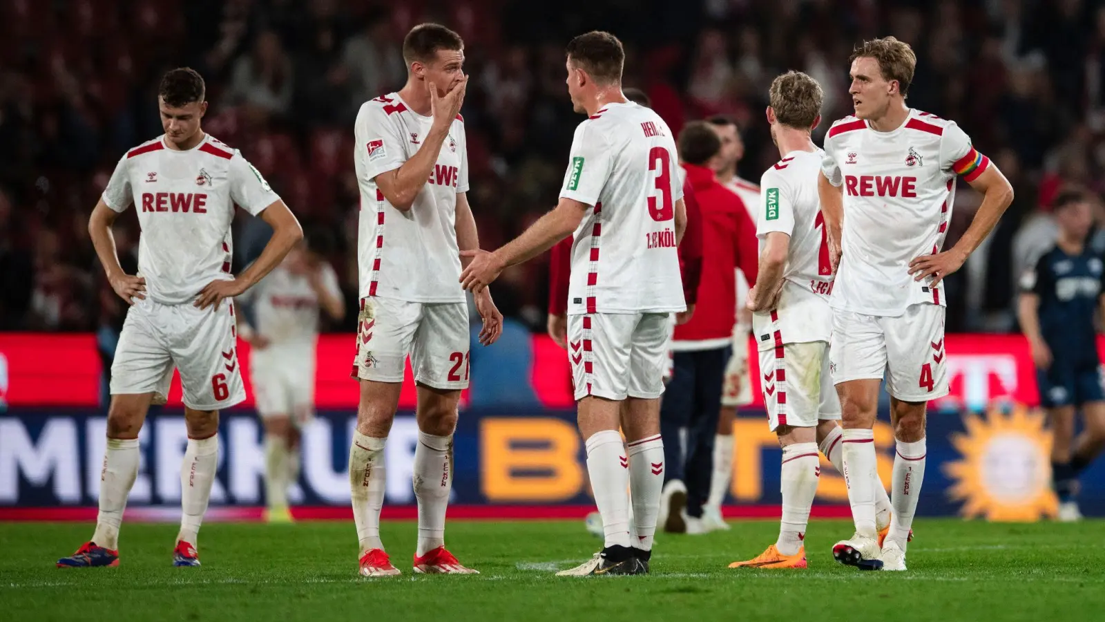 Der 1. FC Köln verliert erneut. (Foto: Marius Becker/dpa)