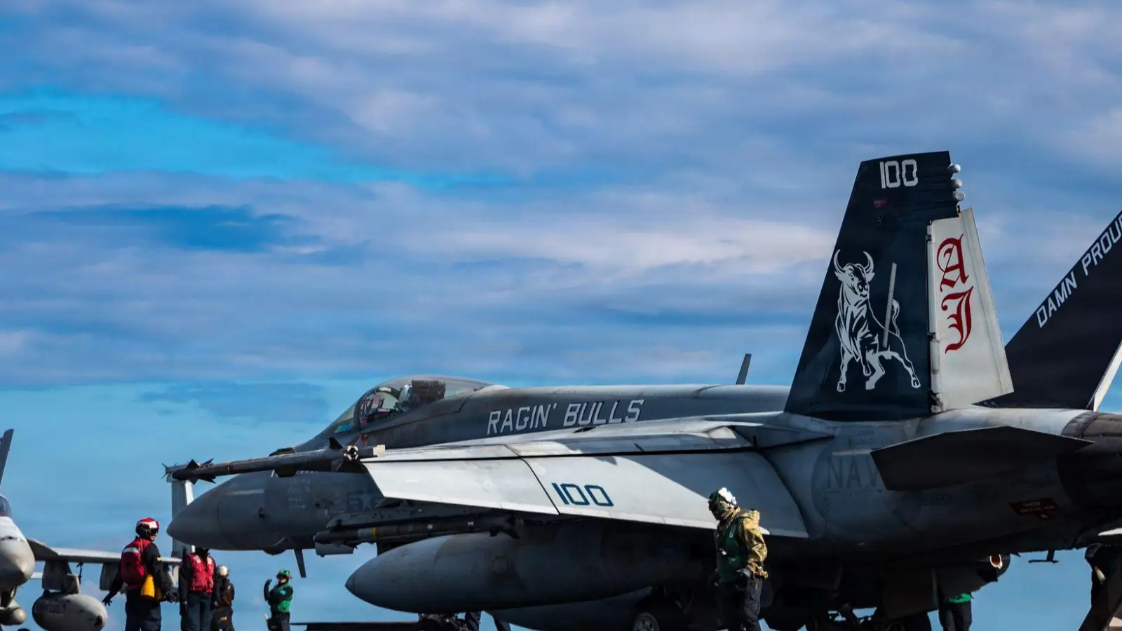 Das US-Militär nutzt für seine Angriffe im Iran unter anderem zwei Flugzeugträger. (Archivbild) (Foto: Uncredited/U.S. Central Command/AP/dpa)