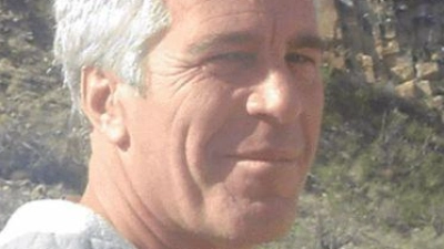 Jeffrey Epstein steht im Zentrum eines Skandals, der weite Kreise nicht nur in die US-amerikanische Politik und High Society zieht.  (Foto: Uncredited/U.S. Department of Justice/AP/dpa)