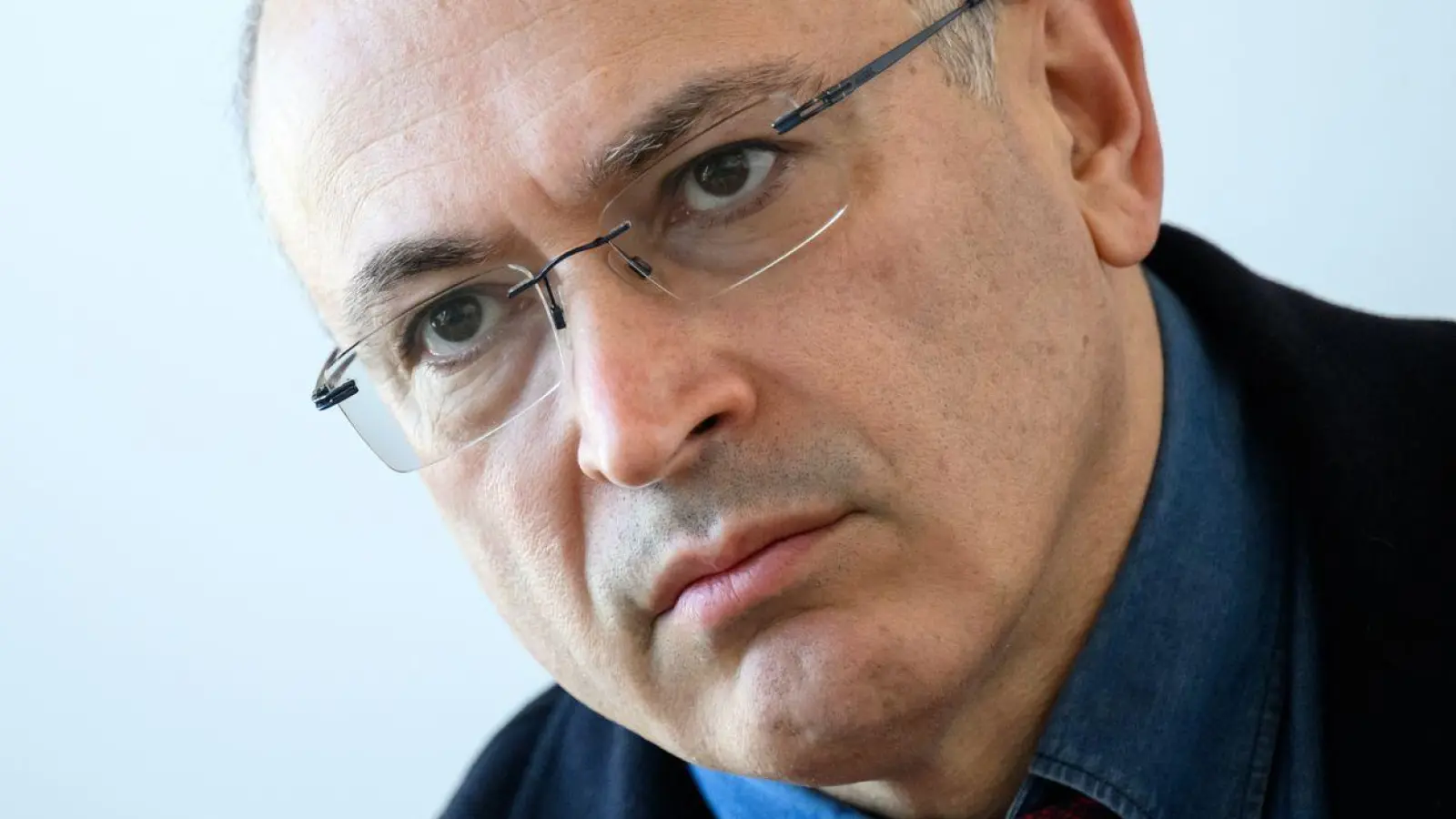 Der Kremlgegner Michail Chodorkowski appelliert an den Westen, bei seiner Sanktionspolitik zwischen der Staatsführung und den einfachen Russen zu unterscheiden. (Archivbild) (Foto: Bernd von Jutrczenka/dpa)