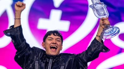 Der Sänger JJ holte den ESC 2026 nach Österreich. (Archivbild) (Foto: Jens Büttner/dpa)