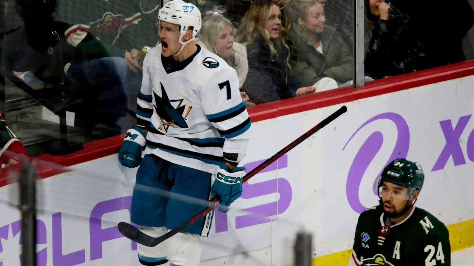 Gefeierter Mann der Sharks: Nico Sturm (7). (Foto: Andy Clayton-King/AP/dpa)