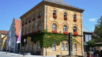 Der SPD-interne Konflikt um den Wassertrüdinger Rathauschef Stefan Ultsch geht in eine neue Runde: SPD-Stadräte geben jetzt ihr Parteibuch zurück. (Foto: Peter Tippl)