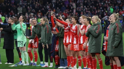 Die Freude bei den Münchnerinnen ist groß. (Foto: Karl-Josef Hildenbrand/dpa)