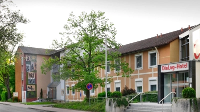 Für das Dialoghotel samt Luthersaal hat Diakoneo keine Verwendung mehr. Stattdessen sollen auf dem Grundstück eine Handelsfläche und geförderter Wohnraum Platz finden. (Archivfoto: Jim Albright)