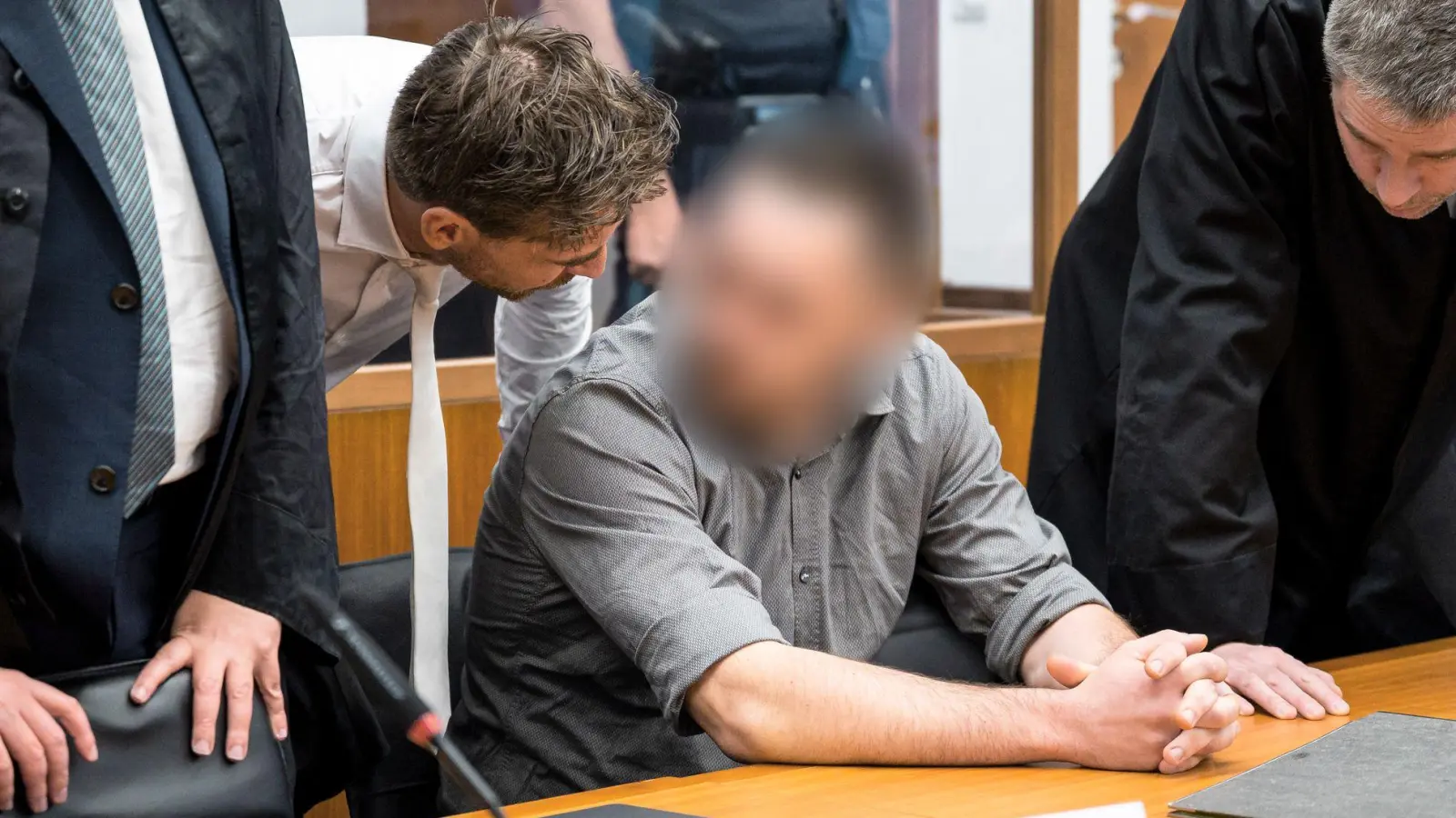 Der 30-Jährige sagte, er habe nie gezielt nach kinderpornografischen Inhalten gesucht. (Archivbild) (Foto: Daniel Vogl/dpa)