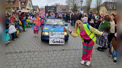 Beim Faschingsumzug in Emskirchen steigt das Stimmungsbarometer. (Symbolbild: Rainer Weiskichen)