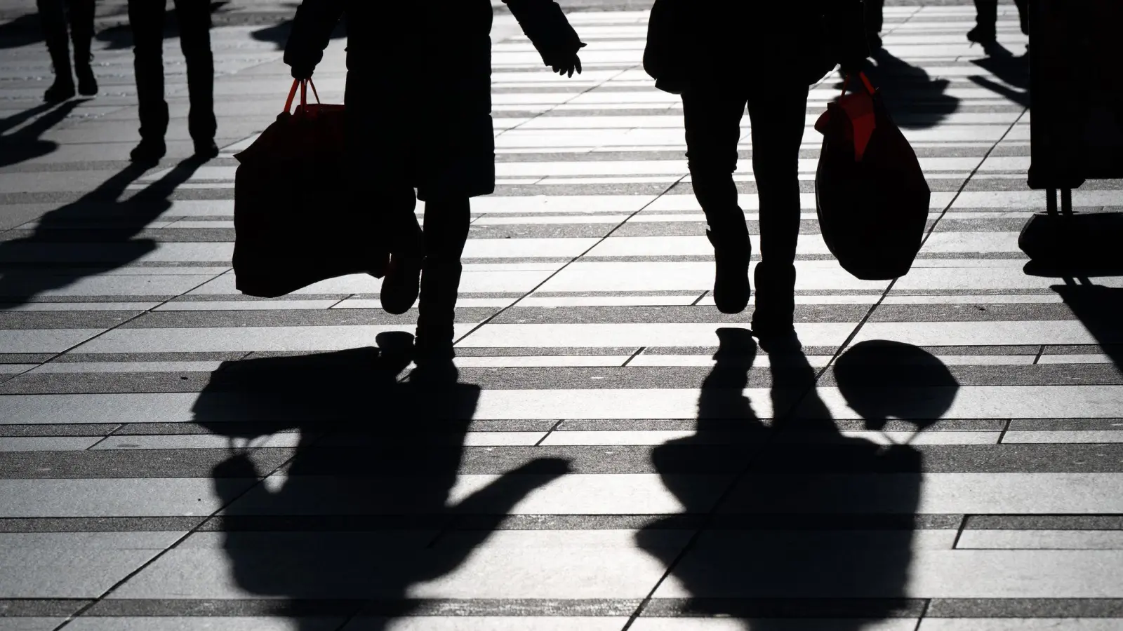 Der Einzelhandel hat 2025 mehr umgesetzt als im Vorjahr. (Foto: Sebastian Kahnert/dpa)