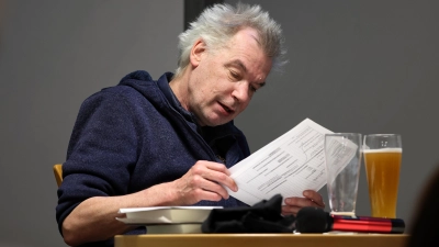 Beim Heimspiel in Neuendettelsau: der Schriftsteller Jürgen Roth. (Foto: Thomas Wirth)