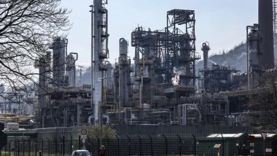 BP will die Raffinerie Gelsenkirchen an die Klesch-Gruppe verkaufen. (Archivbild) (Foto: Oliver Berg/dpa)