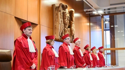 Beim Bundesverfassungsgericht waren mehrere Klagen gegen die Bundestag-Sondersitzungen eingegangen. (Archivbild) (Foto: Uli Deck/dpa)