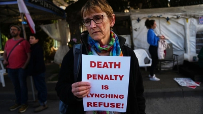 International erntete die israelische Regierung viel Kritik für das Vorhaben.  (Foto: Mahmoud Illean/AP/dpa)