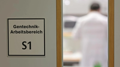 Befürworter erhoffen sich Obst- und Gemüsesorten, die ertragreicher, resistenter gegen den Klimawandel und nährstoffreicher sind. (Foto: Matthias Bein/dpa)