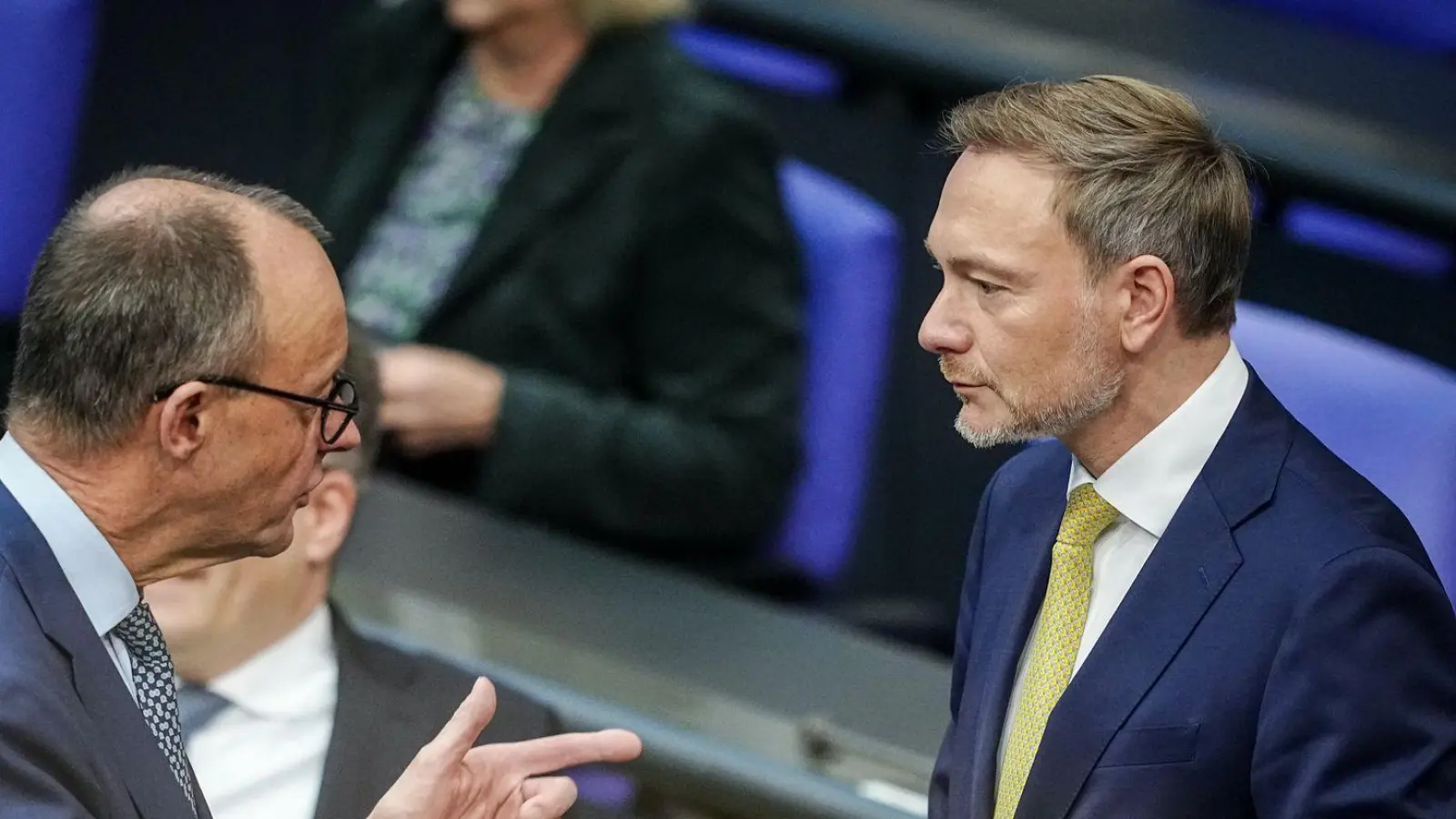 Christian Lindner (r) will gerne mit Friedrich Merz regieren - aber einer Meinung sind sie nicht immer. (Archivbild) (Foto: Kay Nietfeld/dpa)