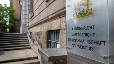 Der Angeklagte hat um die Jahrtausendwende Minderjährige in dem Kinderheim sexuell missbraucht. (Archivbild) (Foto: Pia Bayer/dpa)