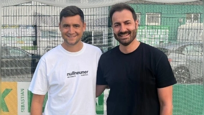 Der Sportliche Leiter und der neue Chefscout: Christoph Hasselmeier (links) und Manuel Deißler. (Foto: Denise Kapp/SpVgg Ansbach)