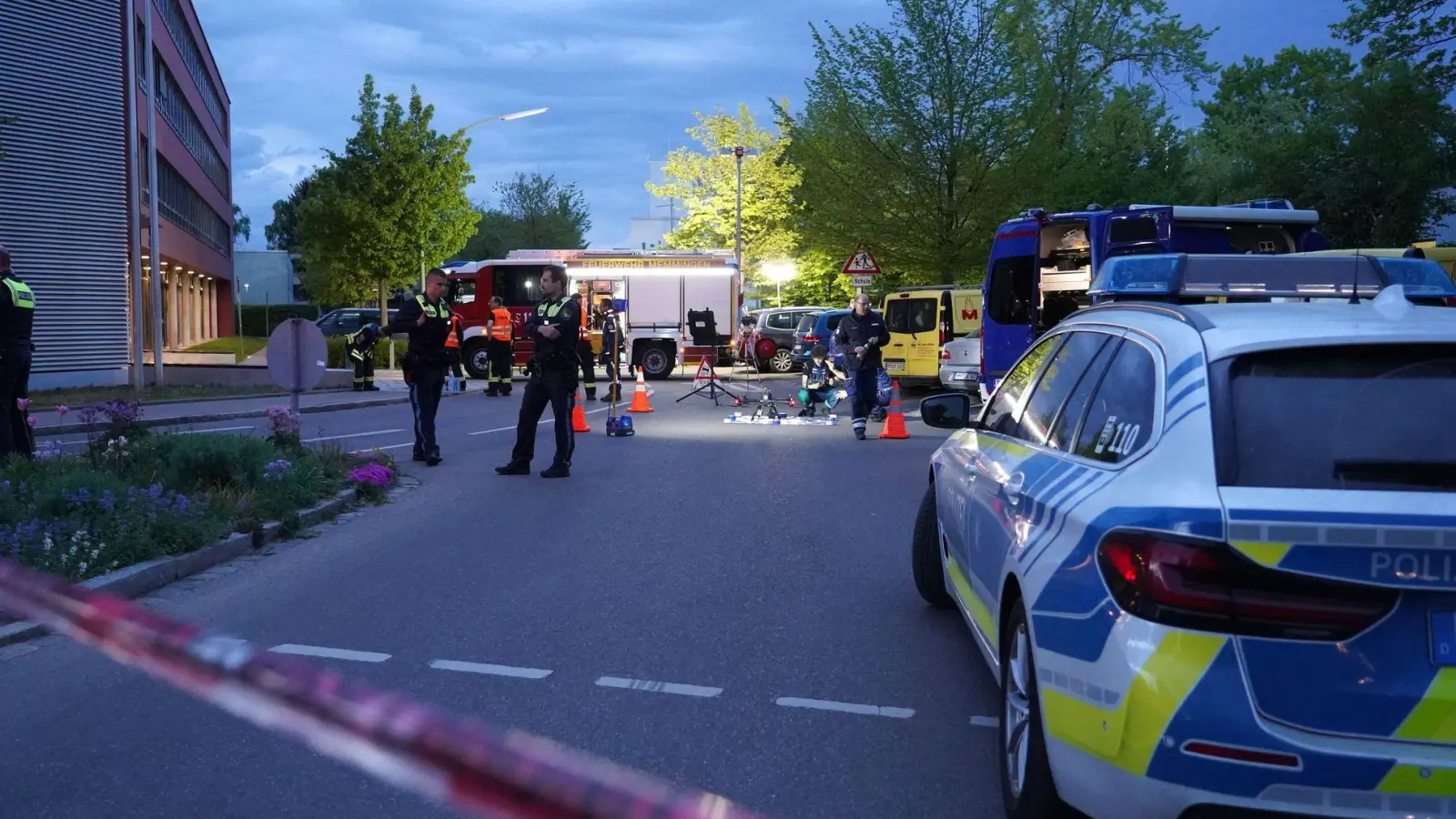 Der Verdächtige wurde laut Polizei von mehreren Kugeln getroffen und starb später in einem Krankenhaus. (Foto: Stein/swd-medien/dpa)