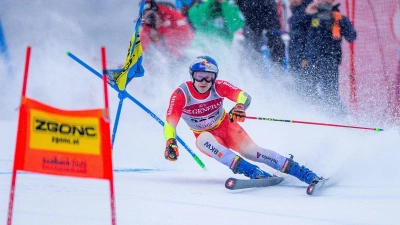 Der Schweizer Topstar Marco Odermatt fuhr im WM-Riesenslalom nur auf Rang vier. (Foto: Jens Büttner/dpa)