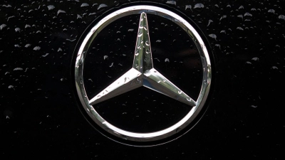 Mercedes-Benz: Kosten sollen runter. (Archivbild) (Foto: Marijan Murat/dpa)