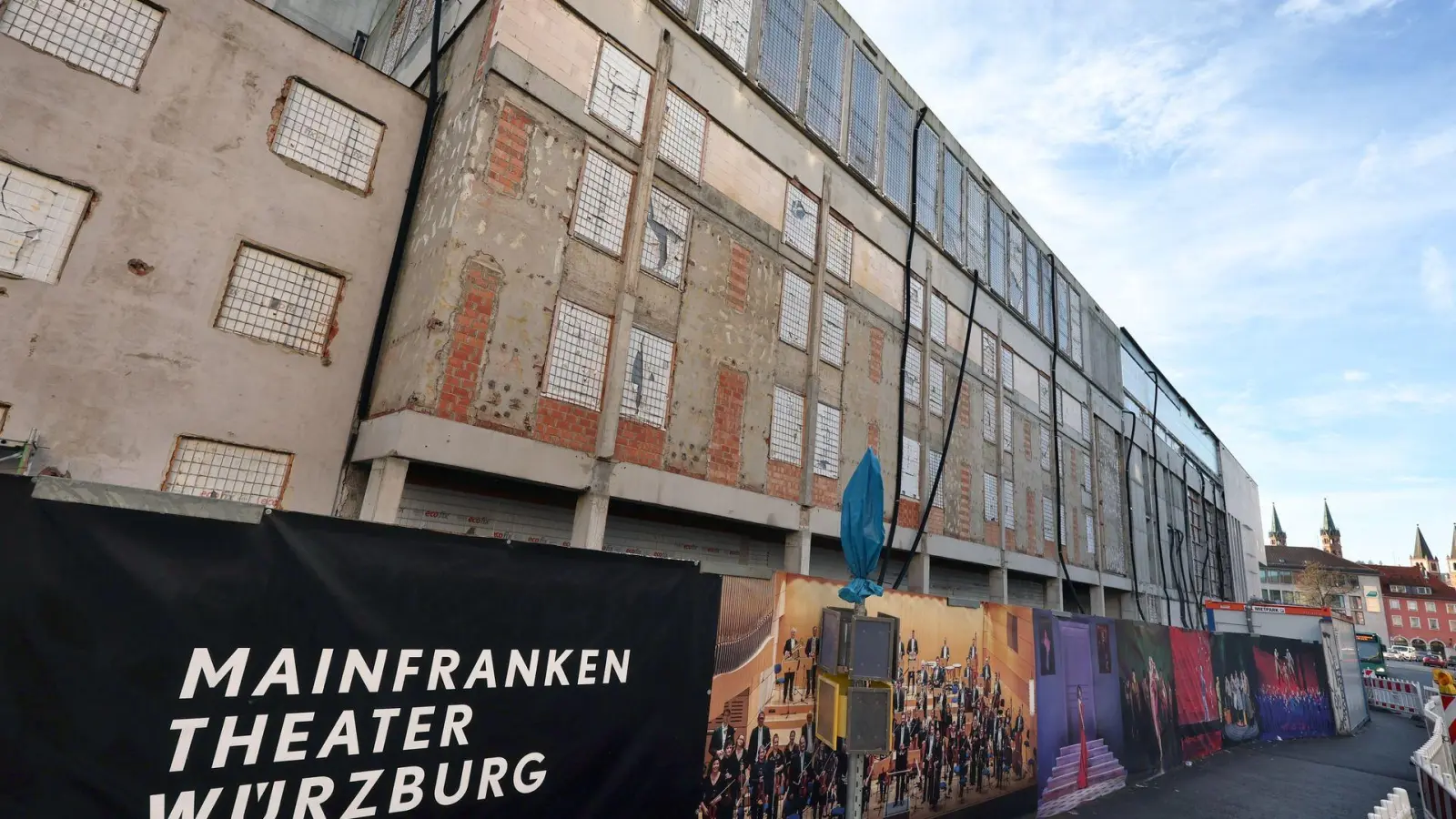 Die Bauarbeiten stocken seit Jahren. (Archivbild) (Foto: Karl-Josef Hildenbrand/dpa)