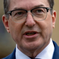 Der Bundesinnenminister wendet sich an mögliche Koalitionspartner der Linken in Berlin. (Foto: Pia Bayer/dpa)
