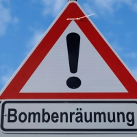 Ersten Erkenntnissen nach handelt es sich bei der Fliegerbombe um eine 250-Kilo-Bombe aus dem Zweiten Weltkrieg. (Symbolbild) (Foto: Friso Gentsch/dpa)