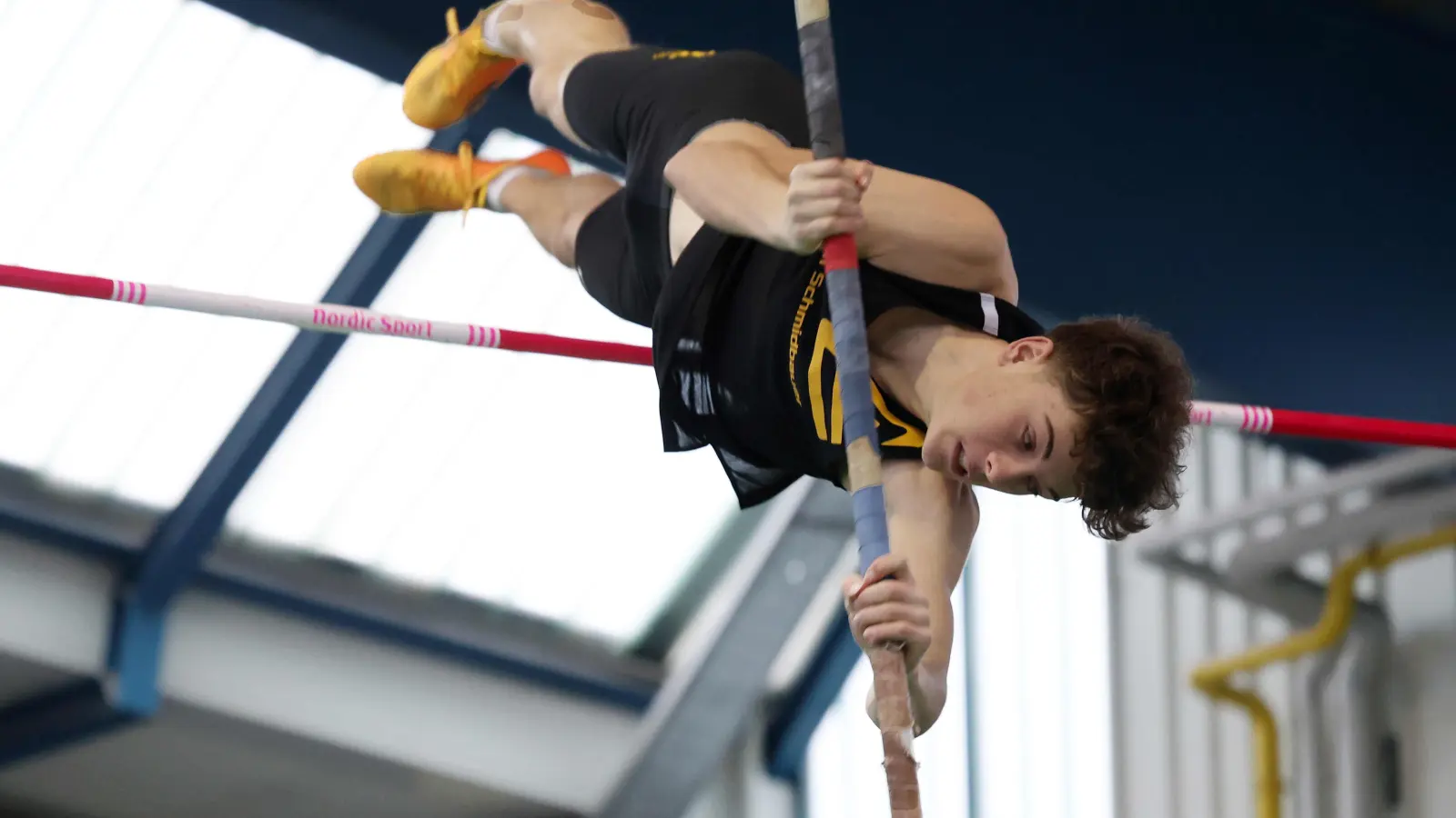 Das Mindset stimmt auch in viereinhalb Metern Höhe: Leo Trumpp. (Foto: Theo Kiefner)