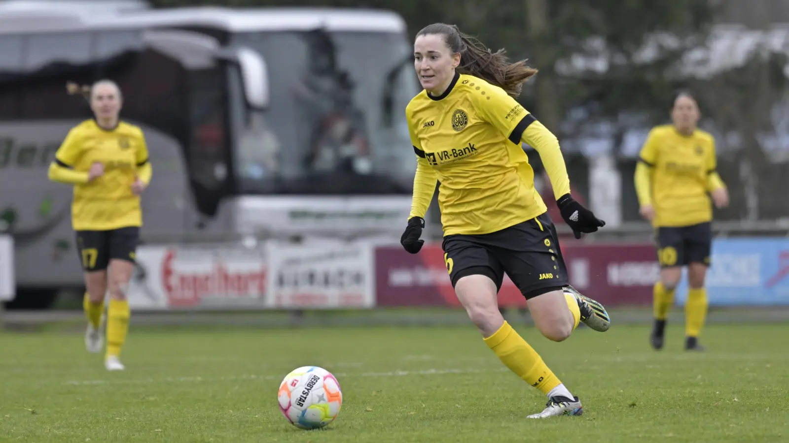 Auf die verletzte Ellen Riess (hier in der Vorsaison gegen Wetzlar) muss der SV Weinberg nun lange verzichten. (Foto: Martin Rügner)