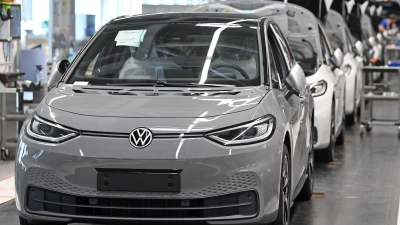 Der ID.3 hat den Spitzenplatz des häufigsten Elektroautos in Deutschland übernommen. (Archivbild) (Foto: Hendrik Schmidt/dpa-Zentralbild/POOL/dpa)