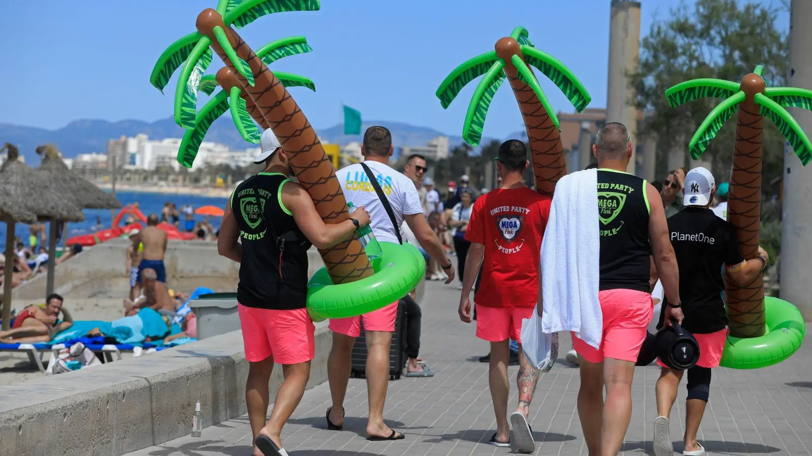 Die Hoteliers auf Mallorca und in ganz Spanien dürfen jubeln. (Foto Archiv) (Foto: Clara Margais/dpa)