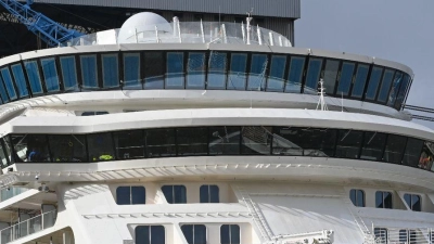 Die Meyer Werft ist einer der weltweit führenden Hersteller von Kreuzfahrtschiffen und damit ein wichtiger Wirtschaftsfaktor für Niedersachsen. (Foto: Lars Penning/dpa)