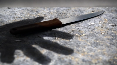 Der Messerangriff an einer Bushaltestelle in Schnelldorf (Landkreis Ansbach) hat die Region aufgeschreckt. (Symbolbild: Anna Beigel)