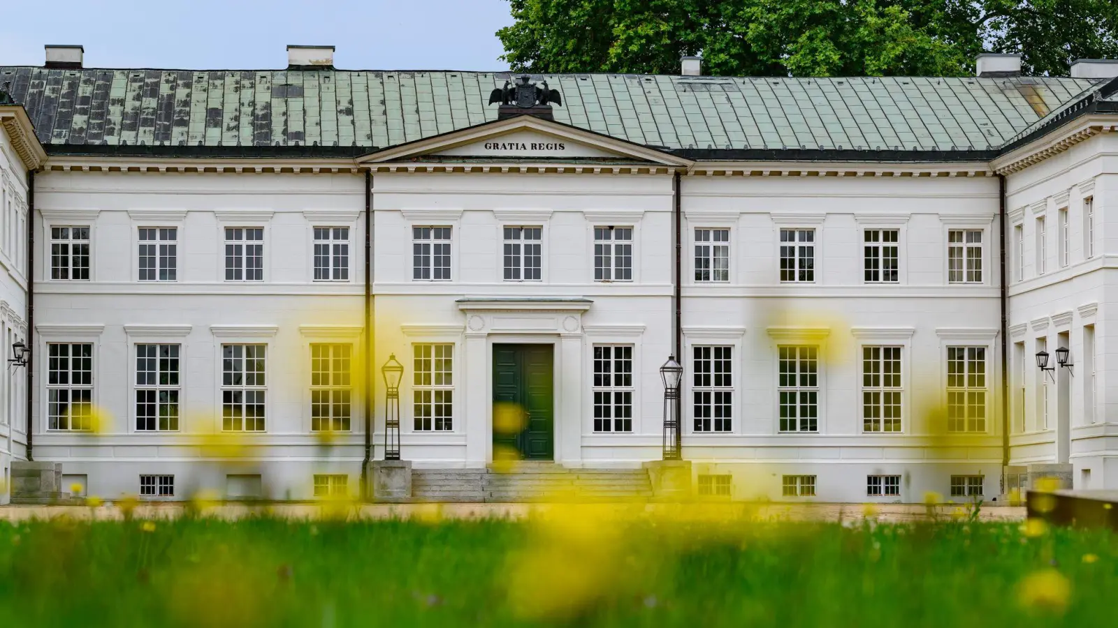 Erstmals seit 22 Jahren findet wieder eine Kabinettsklausur auf Schloss Neuhardenberg statt. (Foto: Patrick Pleul/dpa)
