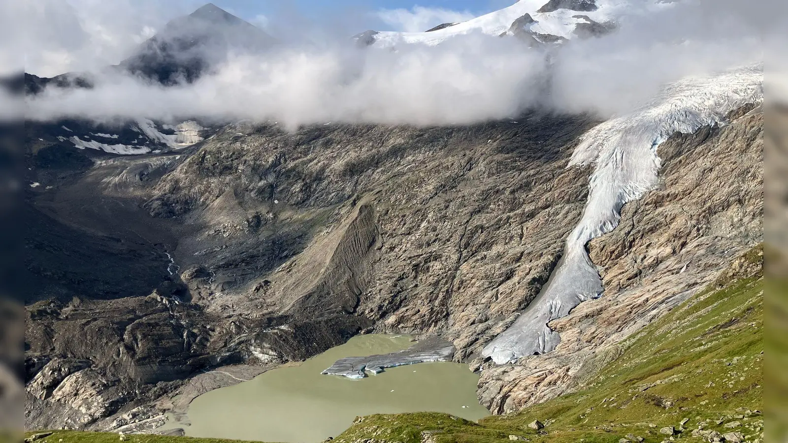 Die Gletscher schwinden im gesamten Alpenraum. (Archivbild) (Foto: Sabine Dobel/dpa)