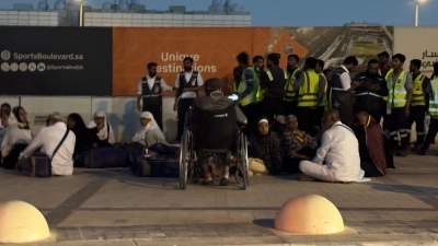 Hunderte Menschen wurden laut saudi-arabischen Angaben bei dem Angriff verletzt.   (Foto: Uncredited/AP/dpa)