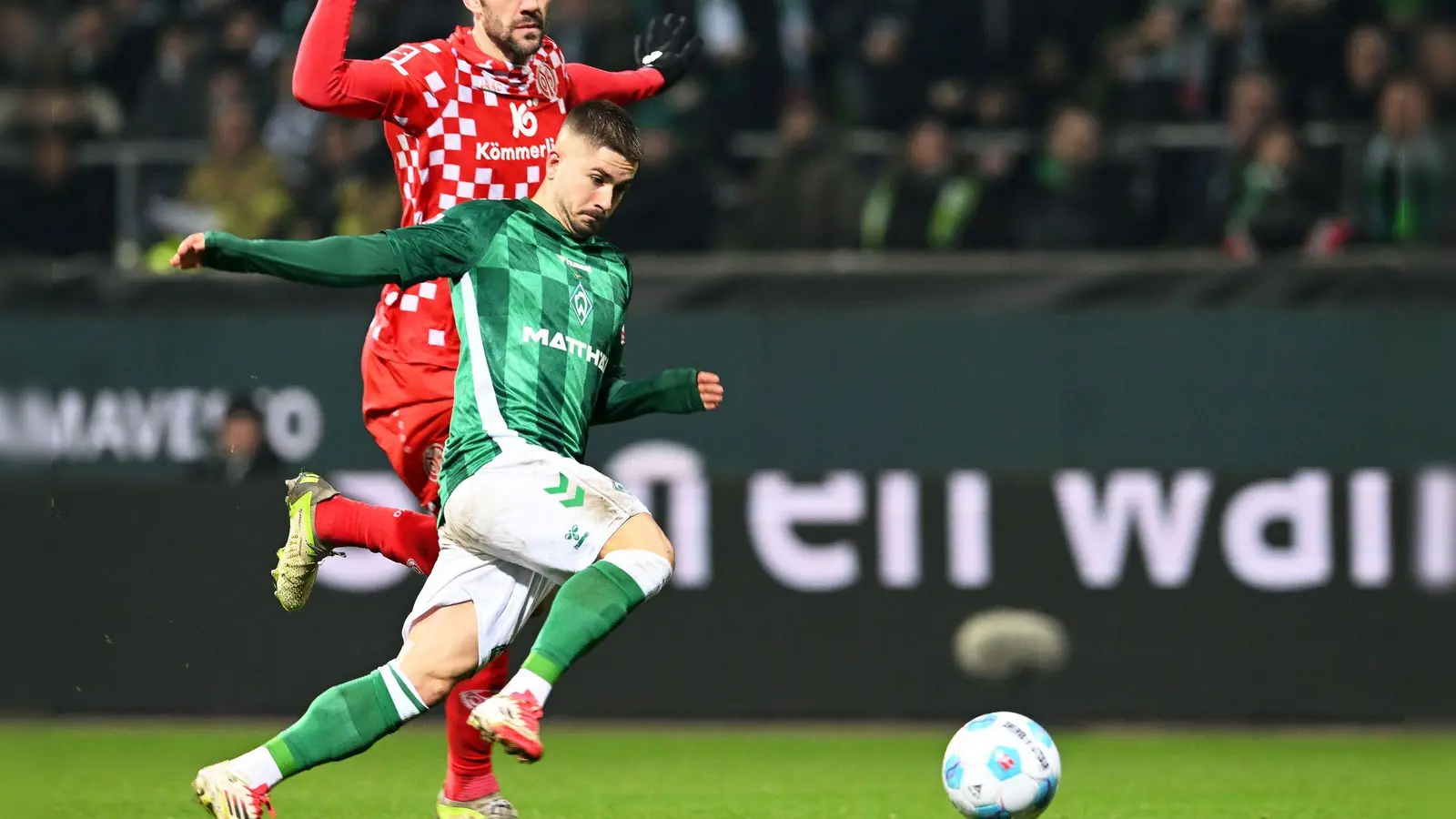 Werders Bester gegen Mainz 05: Romano Schmid. (Foto: Carmen Jaspersen/dpa)