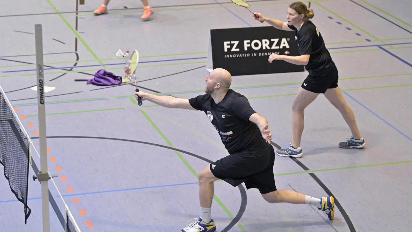 Im entscheidenden Mixed fuhren Tobias Winter und Nina Buckel (in einem anderen Spiel) souverän den entscheidenden Punkt zum 4:4 gegen Flügelrad und zur Meisterschaft in der Bezirksoberliga ein. (Foto: Martin Rügner)