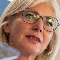 Die Sozialministerin sieht Bayern zum Start des neuen Kita- und des neuen Schuljahres gut gerüstet. (Foto: Peter Kneffel/dpa)