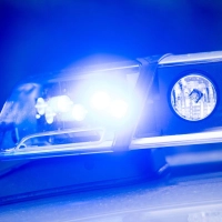 Polizeibeamte waren am Abend vor Ort im Einsatz. (Symbolfoto)  (Foto: Lino Mirgeler/dpa)