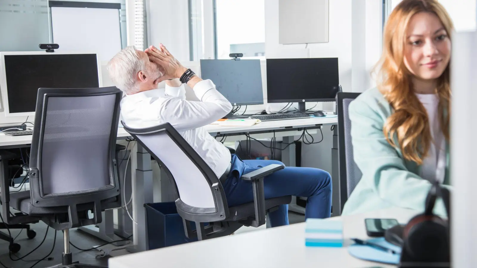 Erschöpfung ist nicht nur ein Signal, mal wieder Urlaub zu nehmen - auch die Arbeitsbedingungen sollten Beschäftigte dann in den Blick nehmen. (Foto: Christin Klose/dap-tmn/dpa-tmn)