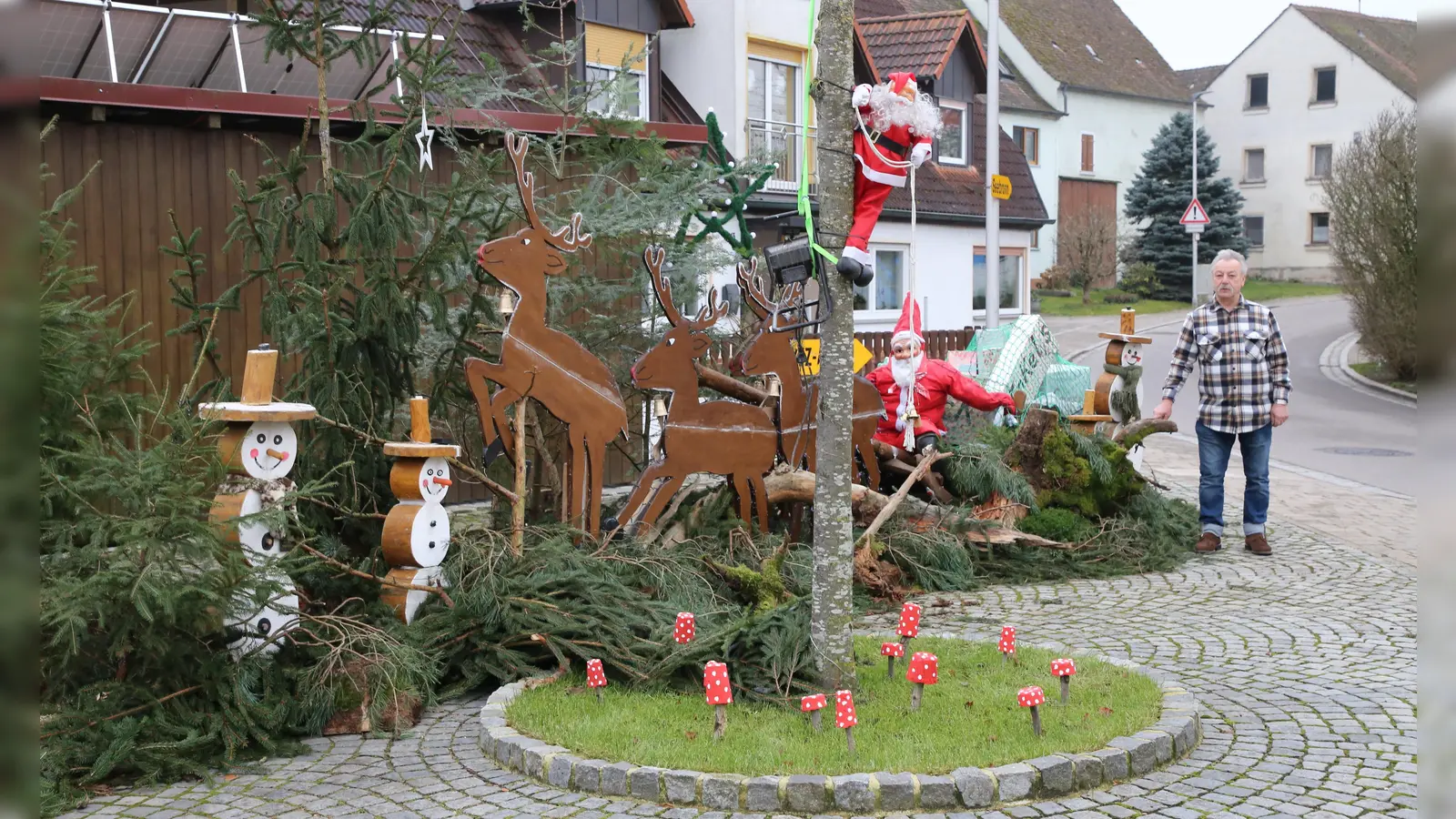 Kreativität und handwerkliches Geschick stellt Hans Probst unter Beweis. (Foto: Alexander Biernoth)