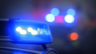 Die Polizei fahndete mit vielen Streifen nach dem Täter. (Symbolbild) (Foto: Karl-Josef Hildenbrand/dpa)