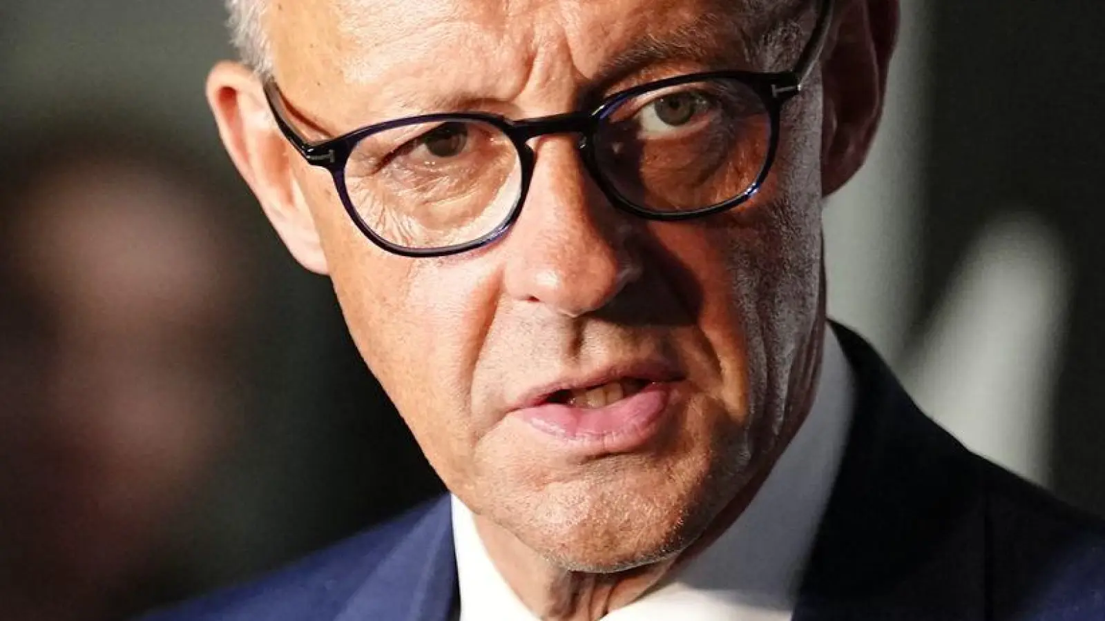 Wie könnte bei schwierigen Mehrheitsverhältnissen in Sachsen-Anhalt künftig regiert werden? Der Kanzler macht eine Ansage. (Archivbild)  (Foto: Kay Nietfeld/dpa)