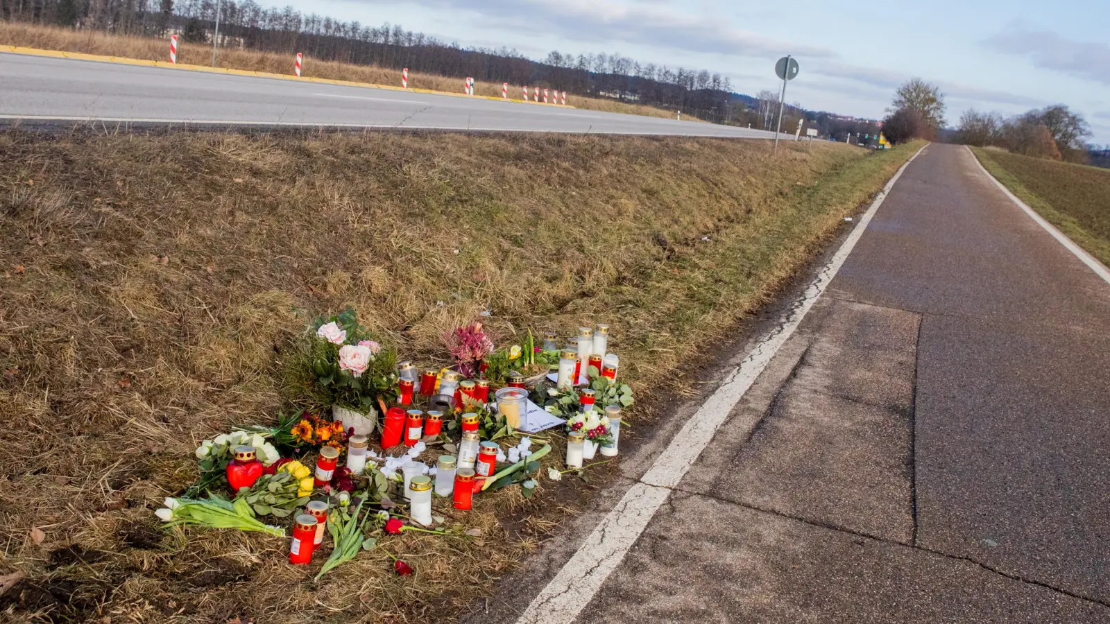 Durch ein Gutachten erhoffen sich die Ermittler neue Erkenntnisse zu dem tödlichen Unfall an der B14. (Foto: Evi Lemberger)