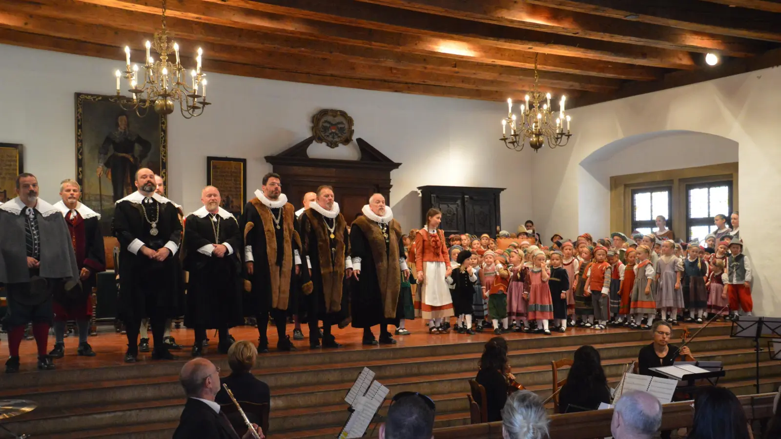 Sieben Aufführungen des historischen Festspiels mit anschließender Stadtübergabe können die Gäste erleben. (Foto: Peter Tippl)