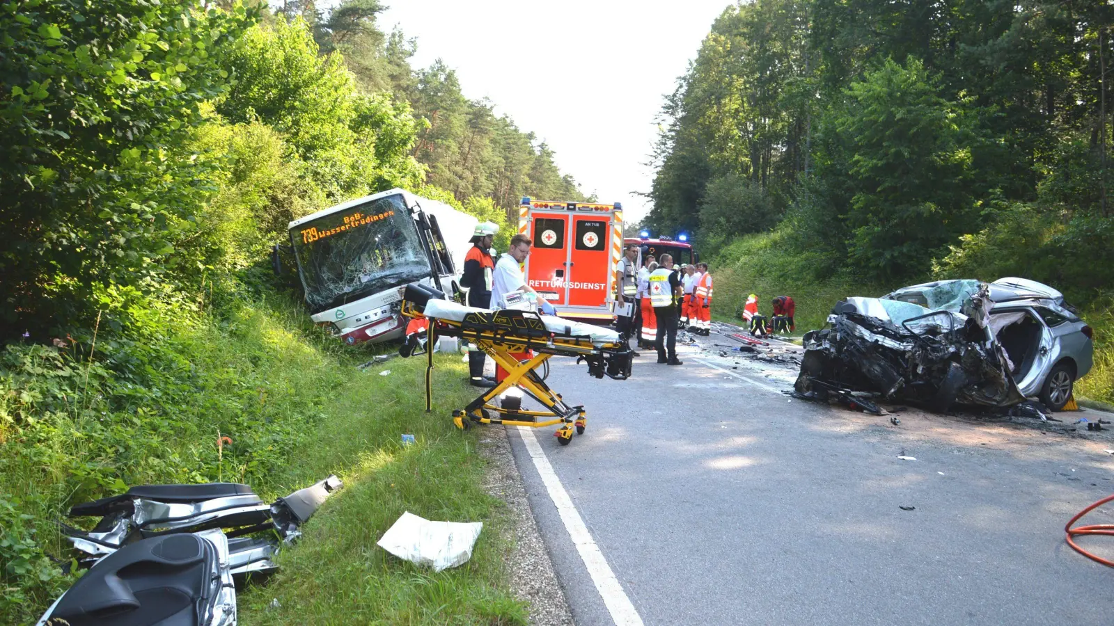 Zwischen Bechhofen und Großenried gab es einen schweren Unfall. (Foto: Peter Tippl)