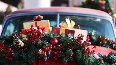 Die Autohändler aus Rothenburg und Umgebung wünschen Ihnen von Herzen frohe Weihnachten und freuen sich auch im kommenden Jahr auf Ihren Besuch. (Foto: Pixabay)