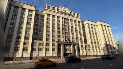 Russlands Parlament will einen Einsatz des Militärs nun auch zur Befreiung von im Westen inhaftierten Russen erlauben. (Archivbild) (Foto: Ulf Mauder/dpa)