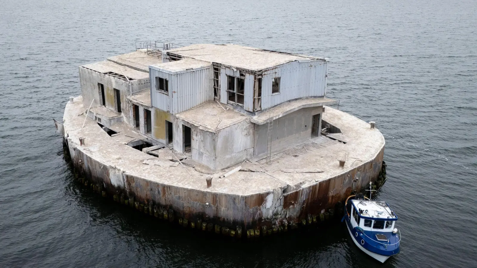 Die Insel „Ostervilm” im Greifswalder Bodden ist in Hamburg versteigert worden.  (Foto: Philip Dulian/dpa)