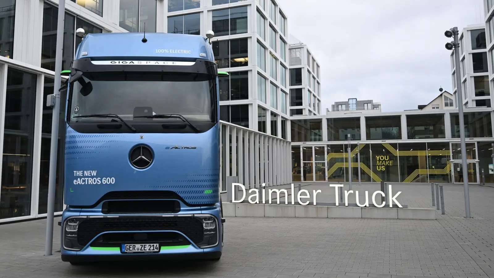 Daimler Truck: Erneuter Gewinneinbruch. (Archivbild) (Foto: Bernd Weißbrod/dpa)